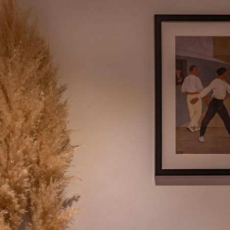 L'Envoutement Provencal Au Coeur De L'Ecusson - Une Nuit A ニーム エクステリア 写真